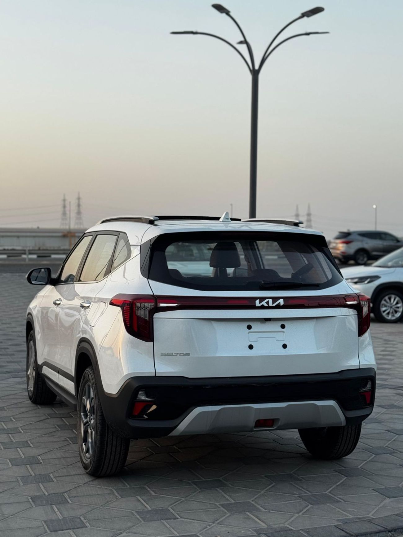 Kia Seltos Std 1.4L (138 HP)