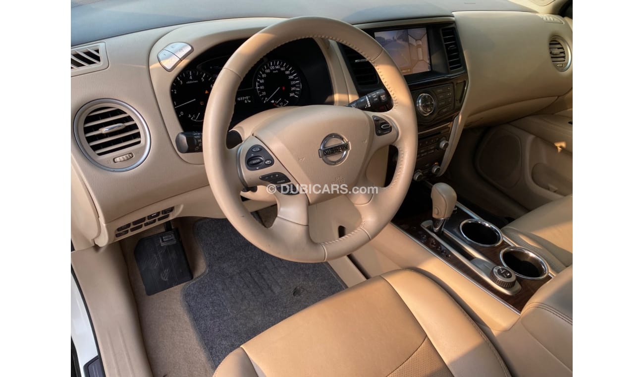 Nissan Pathfinder SL