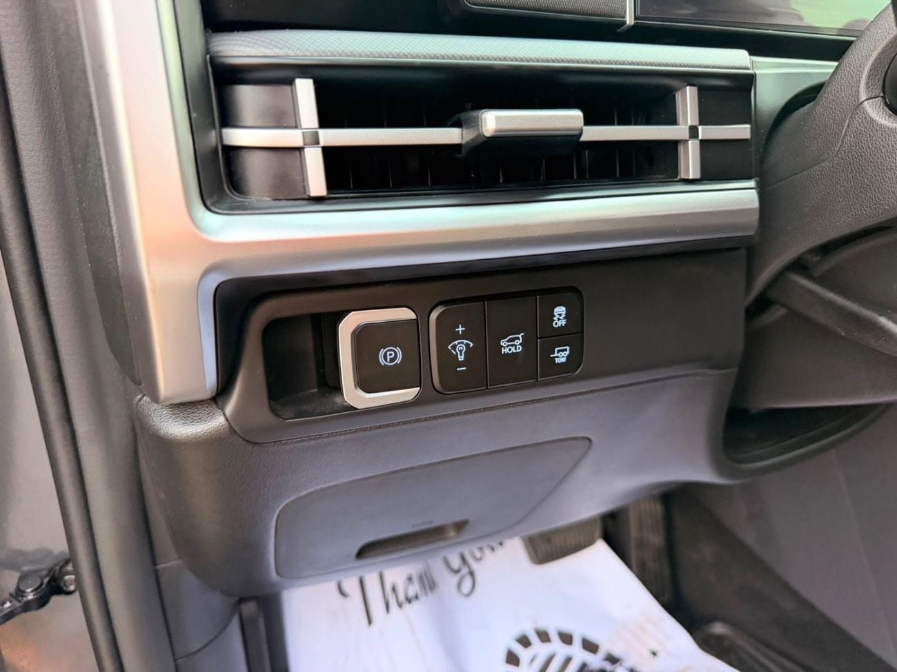 Hyundai Santa Fe Mid option