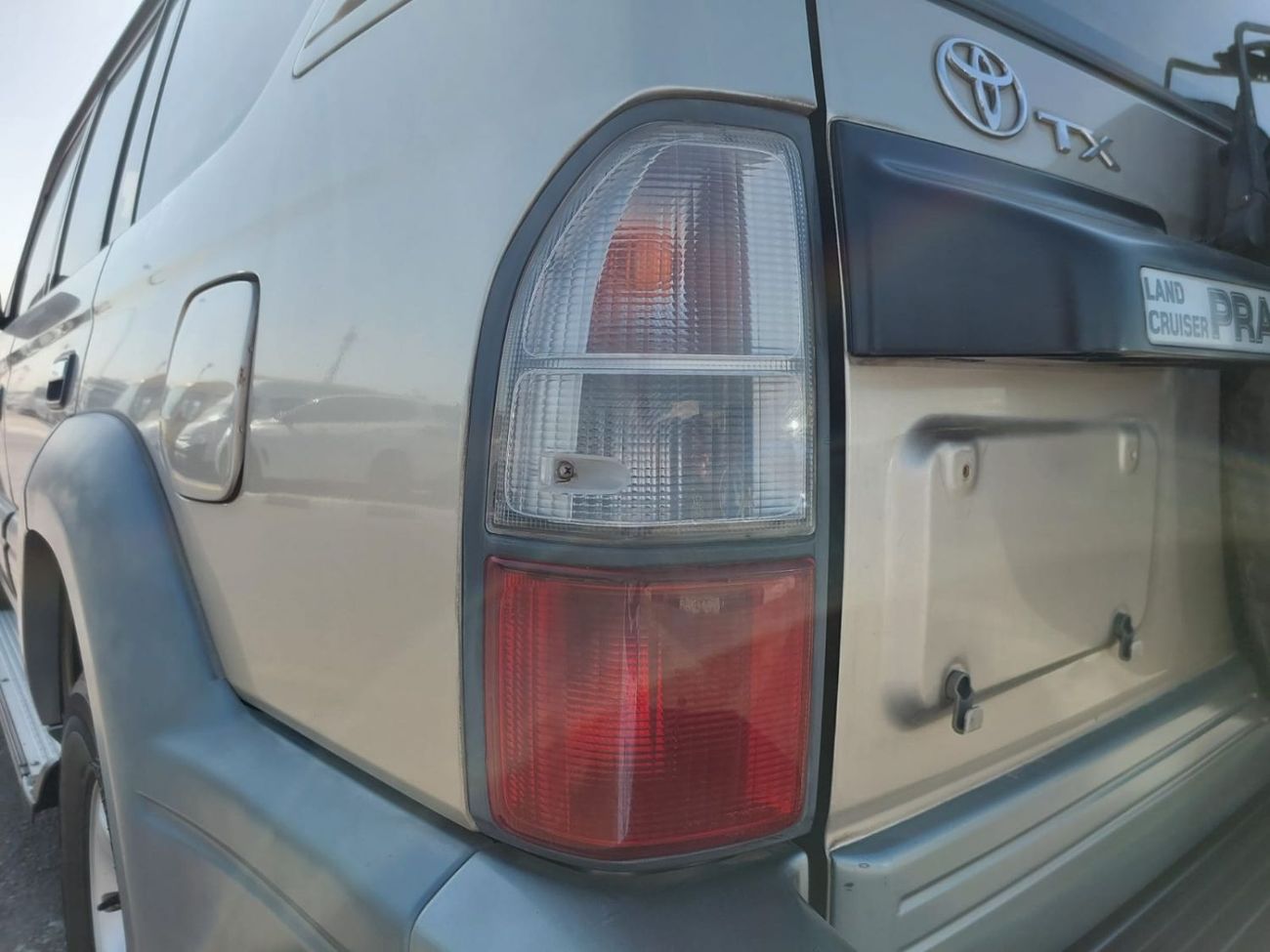 تويوتا لاند كروزر (RAMADAN OFFER) TOYOTA LAND CRUISER PRADO SUV RHD 2000 MODEL 3.0 L DIESEL AUTOMATIC(PM06891)