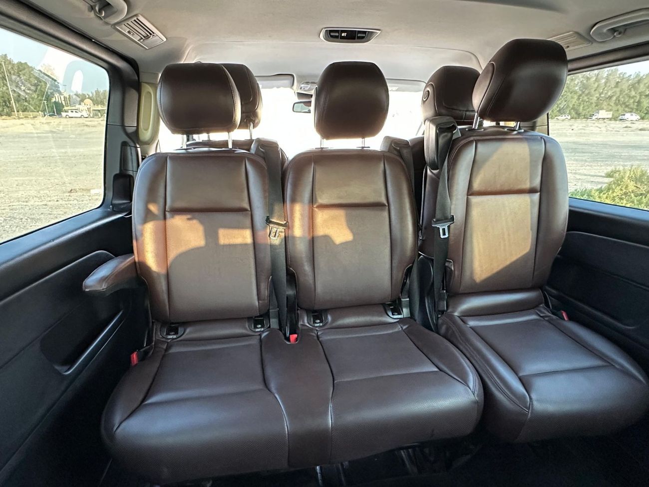 Mercedes-Benz V 250 MERCEDES V-250 2016 GCC FULL OPITION // GOOD CONDITION