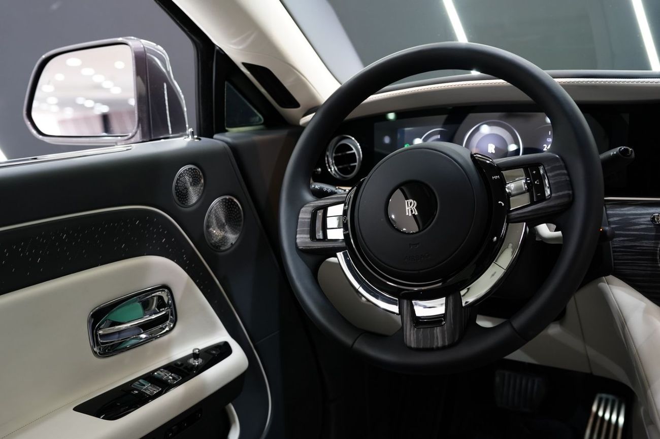 رولز رويس سبيكتر Standard Two-Tone, Bespoke Audio, Starlight, Illuminated Fascia, Dealer Warr + Serv!!