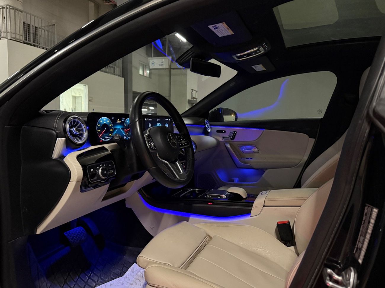 Mercedes-Benz CLA 250 Premium + 2.0L