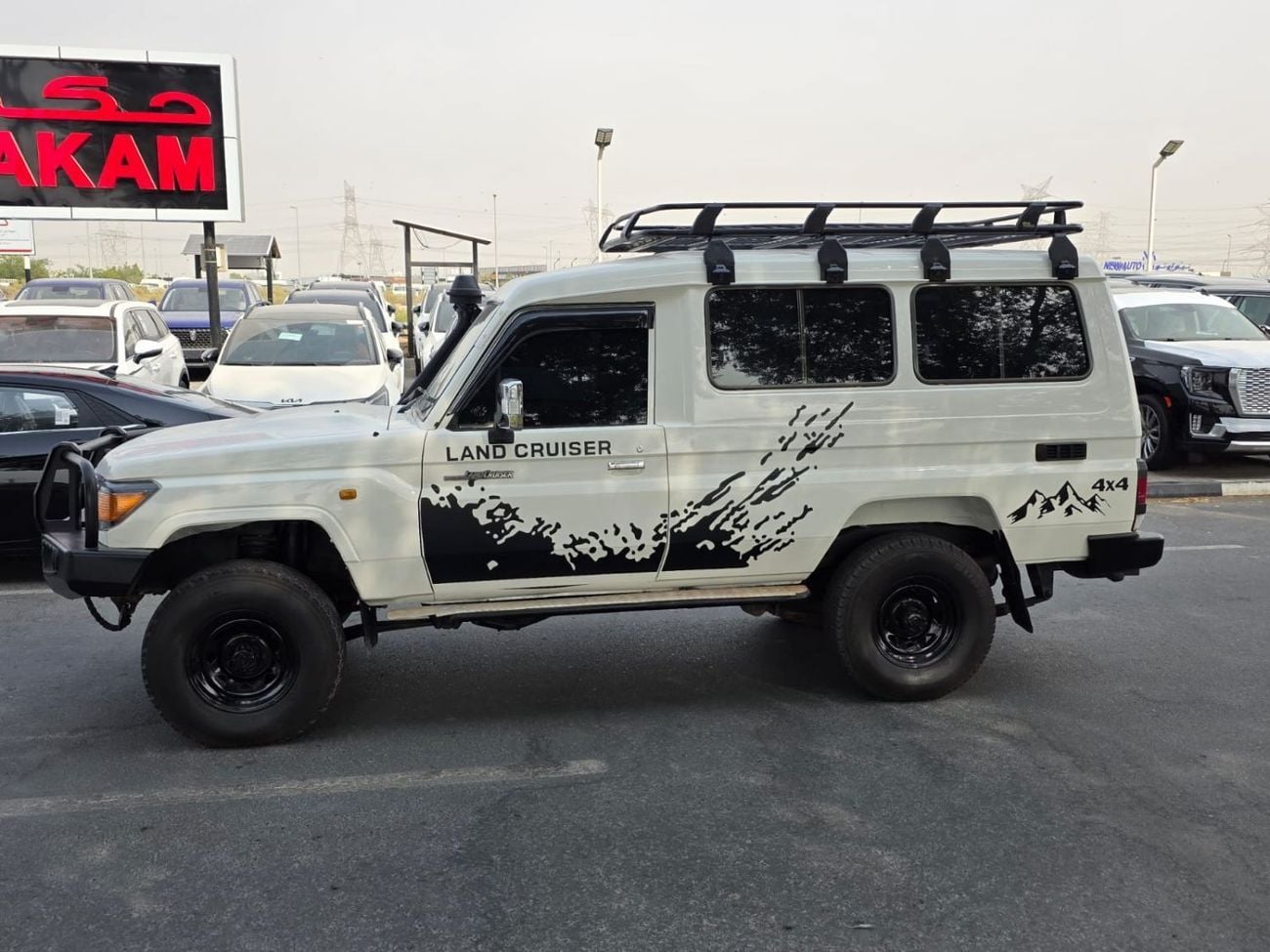 تويوتا لاند كروزر 70 LC76 HT SWB RIGHT HAND 3 DOORS HARDTOP 2014 MODEL V8 DIESEL MANUAL GEAR