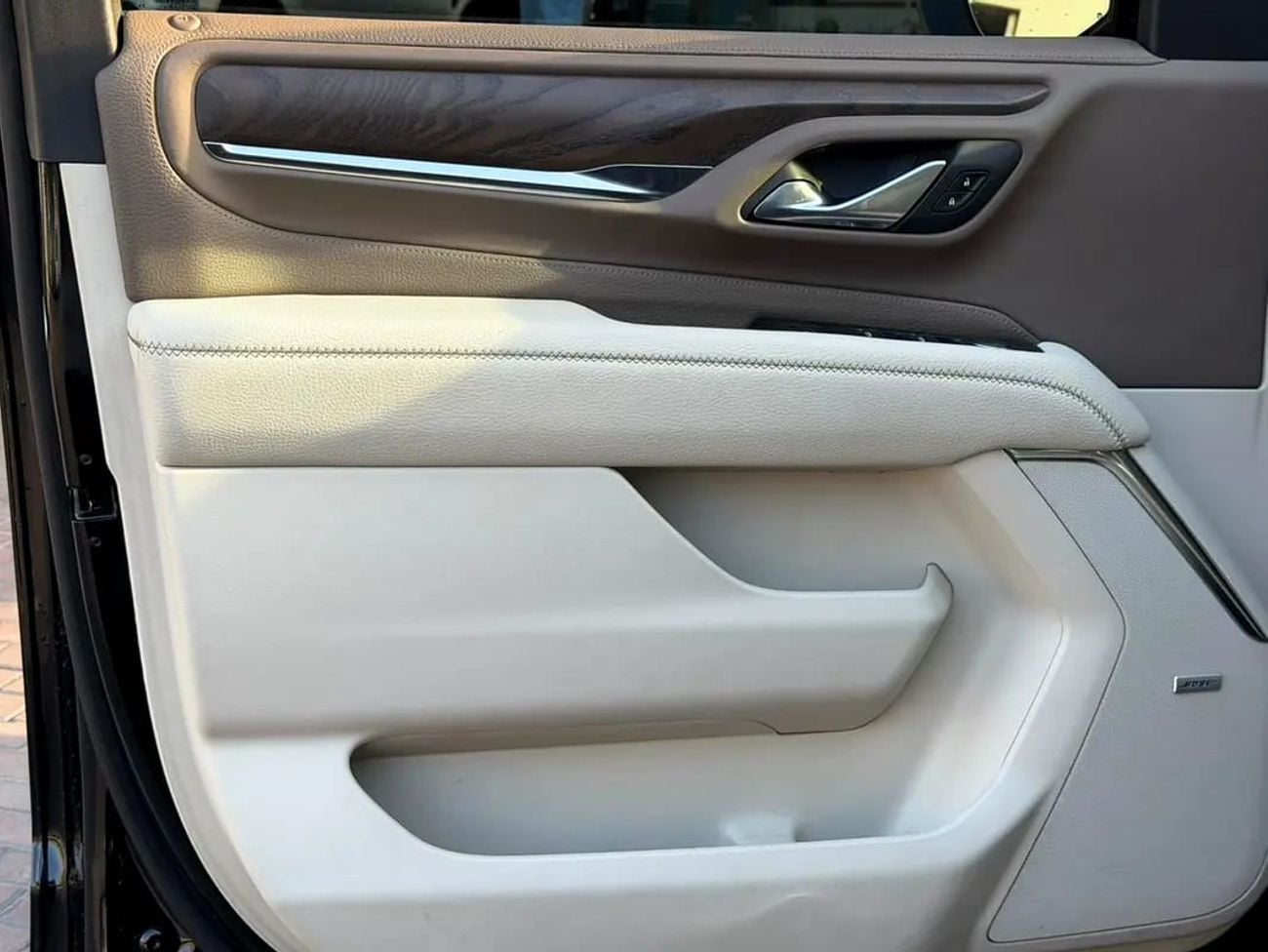 GMC Yukon Denali - GCC Specs Under Warranty and Service Contract