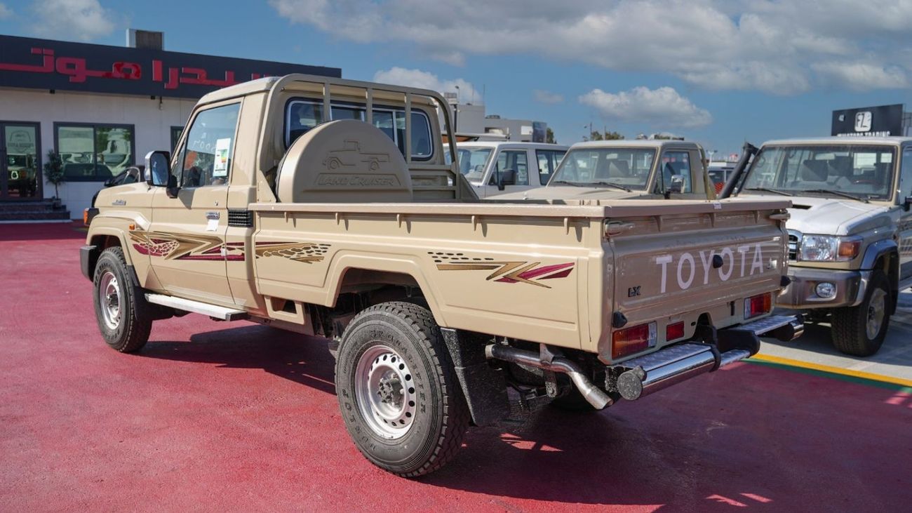 Toyota Land Cruiser Pick Up 2024 TOYOTA LC79 PICK-UP SINGLE CABIN 2.8L TURBO V4 DISESL  AUTOMATIC TRANSMISSION