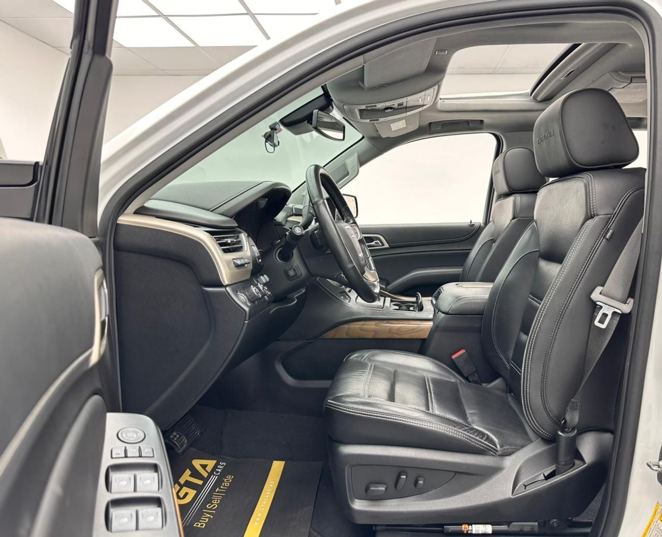 جي أم سي يوكون 2020 GMC Yukon Denali, 1 Year Warranty Unlimited Km, 07/2026 GMC Service Contract, GMC FSH, GCC