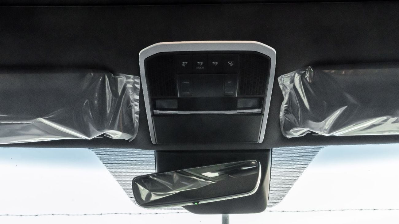 Toyota Land Cruiser 2026 Toyota Land Cruiser GXR 3.3L AT Diesel (Black-Black)