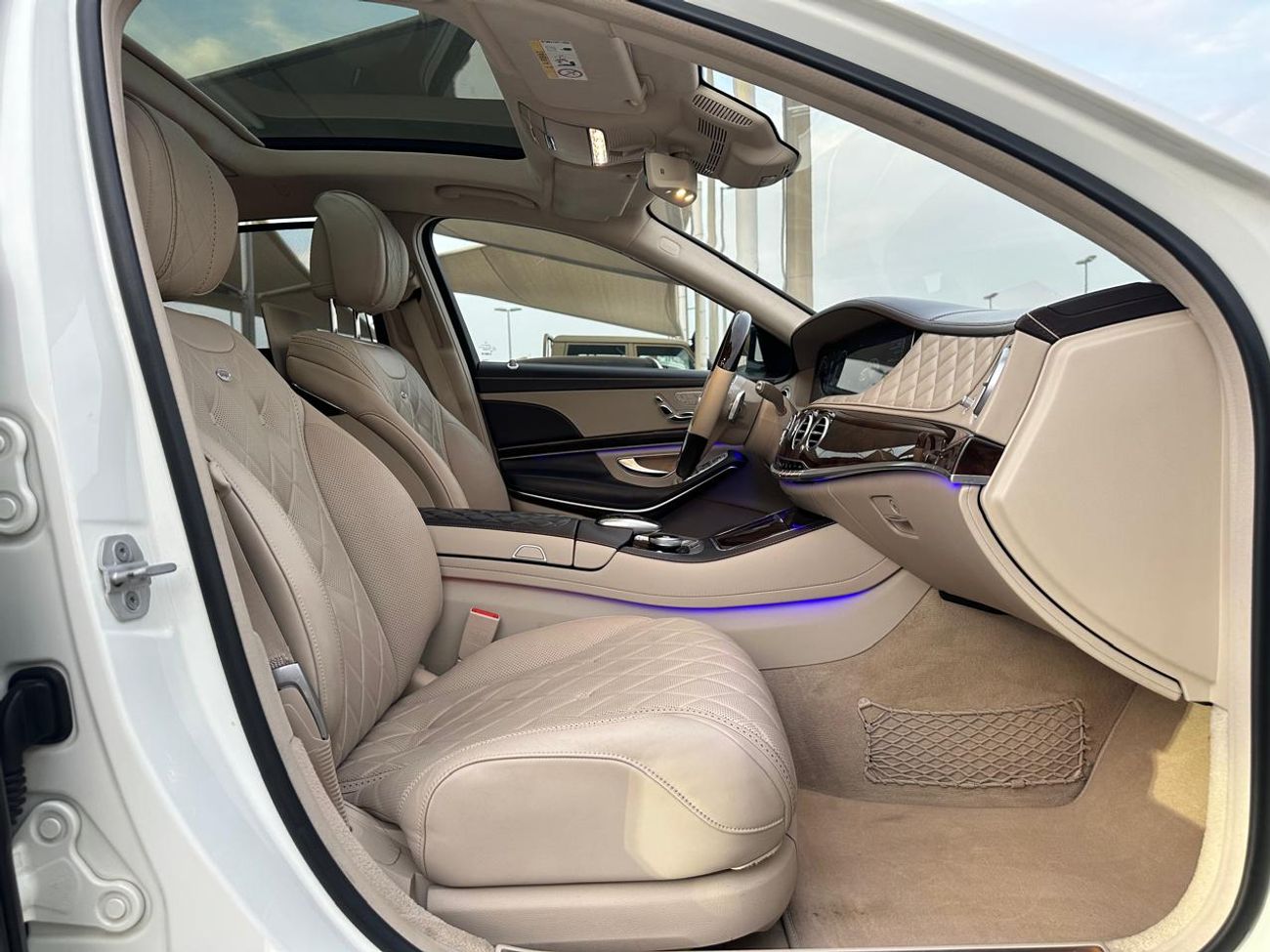 Mercedes-Benz S 560 Mercedes S560_ 2018_ Gulf _in excellent condition_ no problems