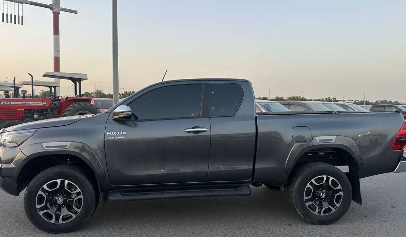 Toyota Hilux SMART CAB RHD AUTO DIESEL