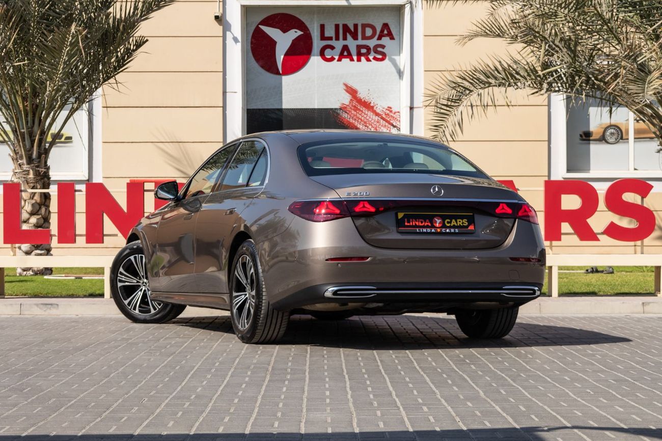 Mercedes-Benz E200 2.0L