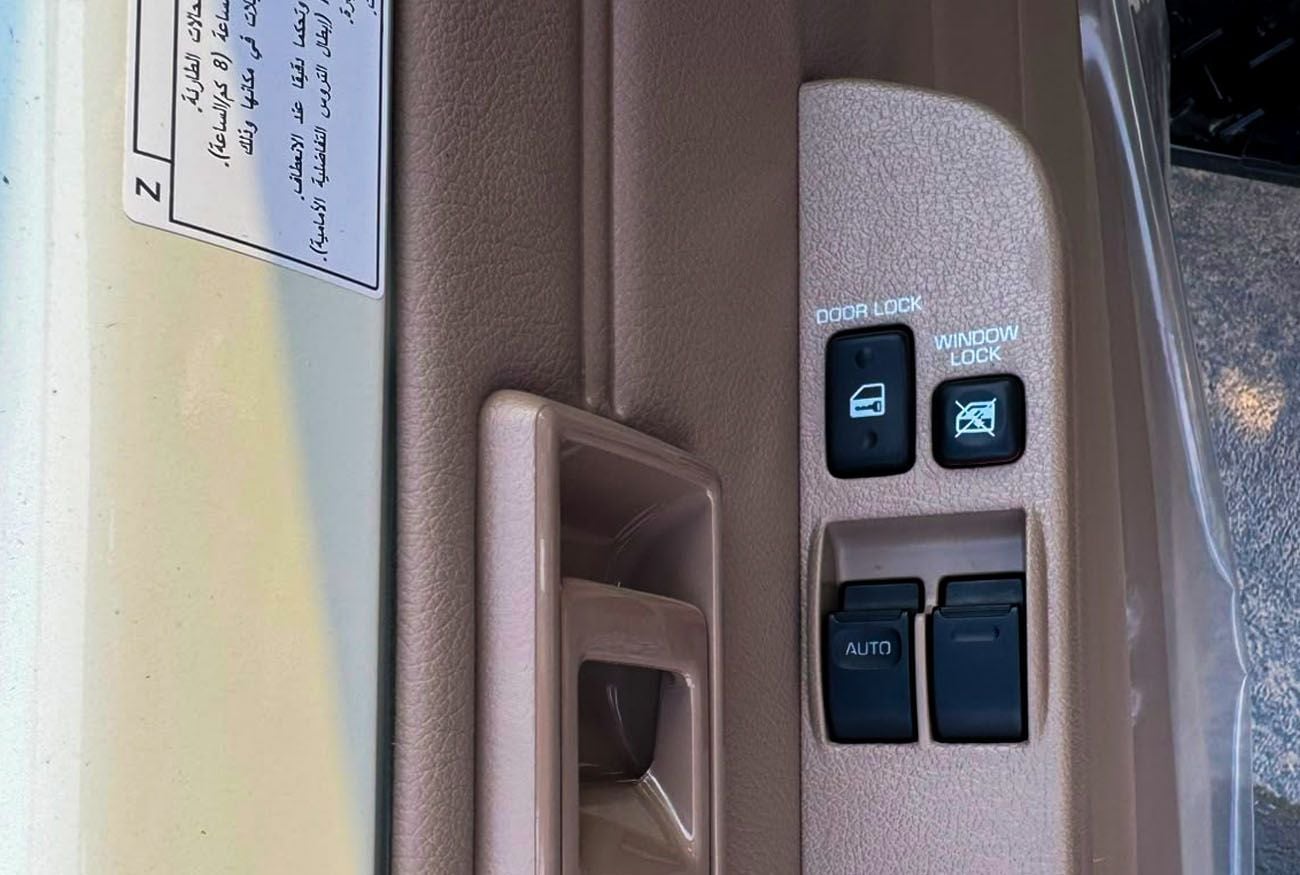 Toyota Land Cruiser 70 LC79 SC