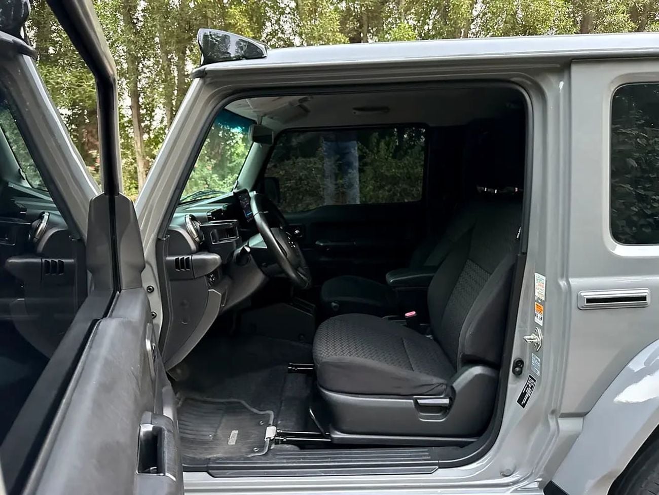 Suzuki Jimny GLX Mini G Wagon Brabus | GCC Spec | 1.5L 4-Cylinder | Perfect Condition