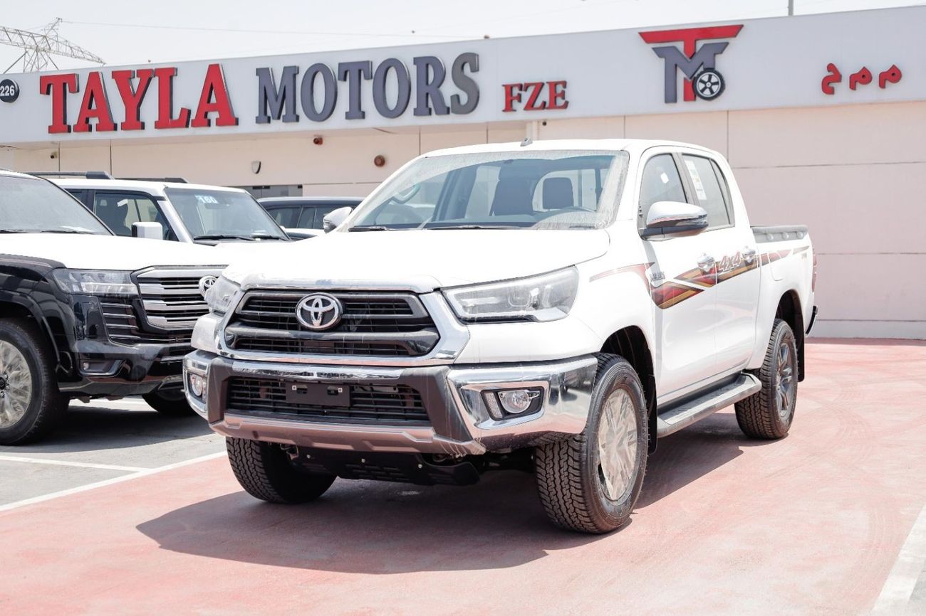 Toyota Hilux HILUX SR5 2.7L  AT  WITH PUSH START 2025/2025