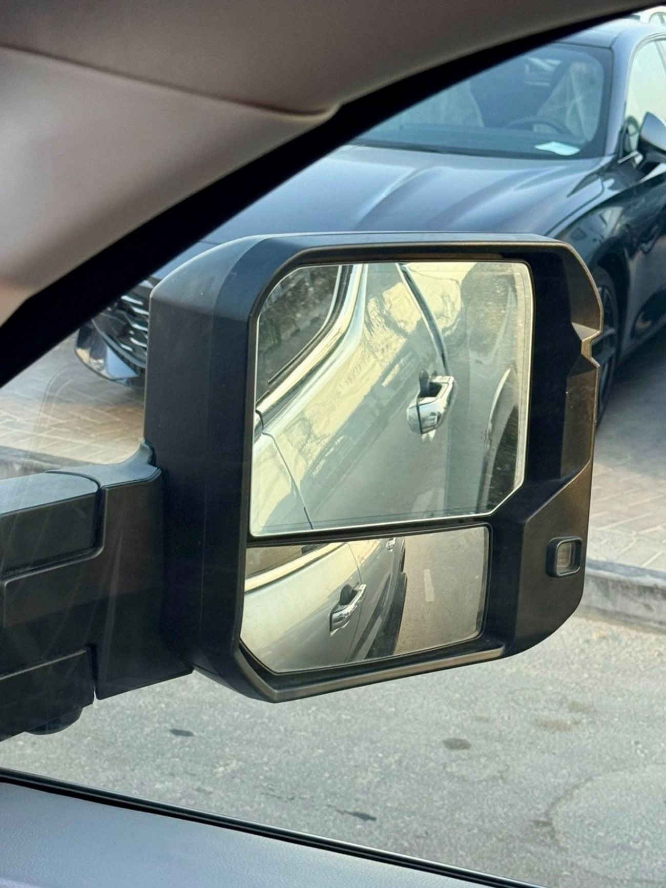 Toyota Tundra SR