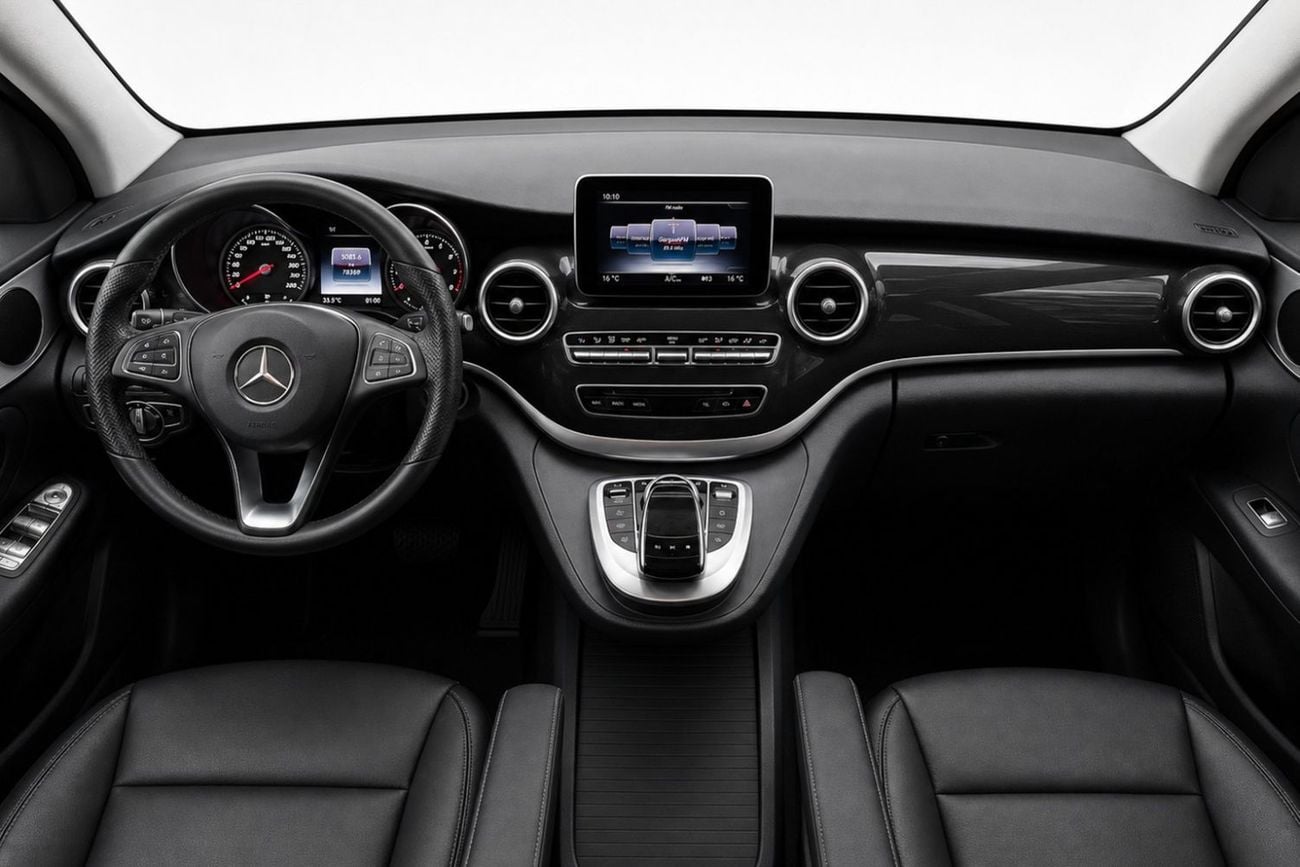 Mercedes Benz V 250 VKL Mercedes-Benz V250 2018 l Gargash l Premium Van l AED 1,852 P.M