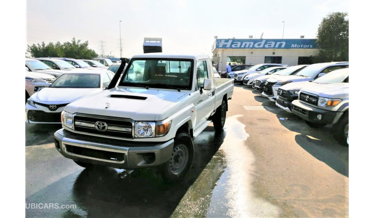 Toyota Land Cruiser Pick Up 4x4 diesel  v8 single cab