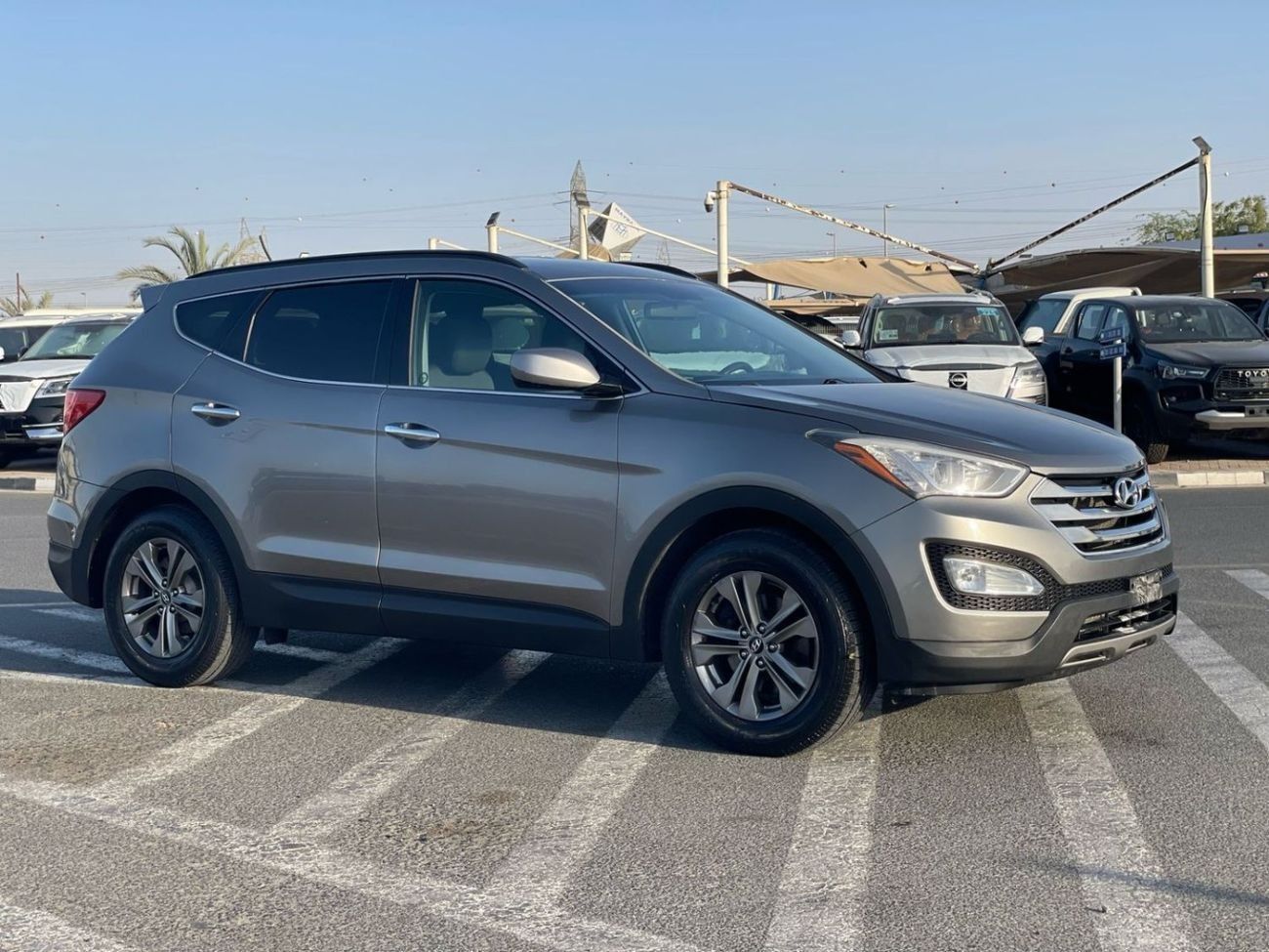 هيونداي سانتا في 2014 Hyundai Santa Fe Sports 2.4L V4 - Canadian Specs Without Accident - Electric Seats -Super clean