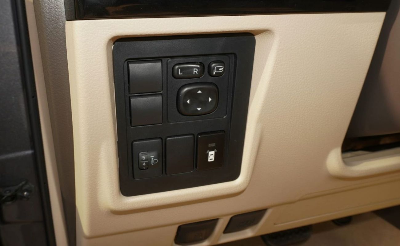 Toyota Prado GXR 4.0L 4WD