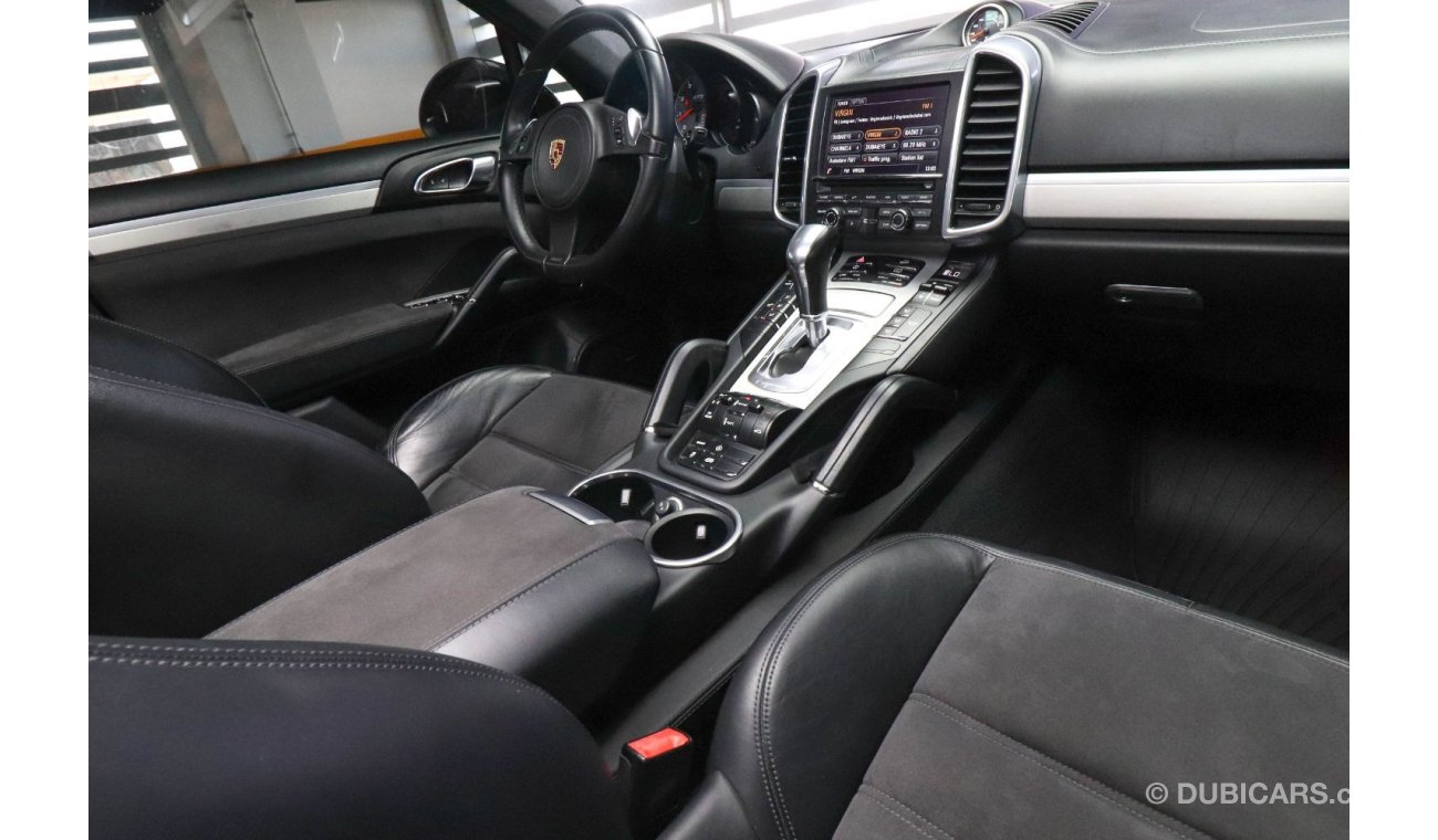 بورش كايان جي تي أس Porsche Cayenne GTS 2014 GCC under Warranty with Flexible Down-Payment.