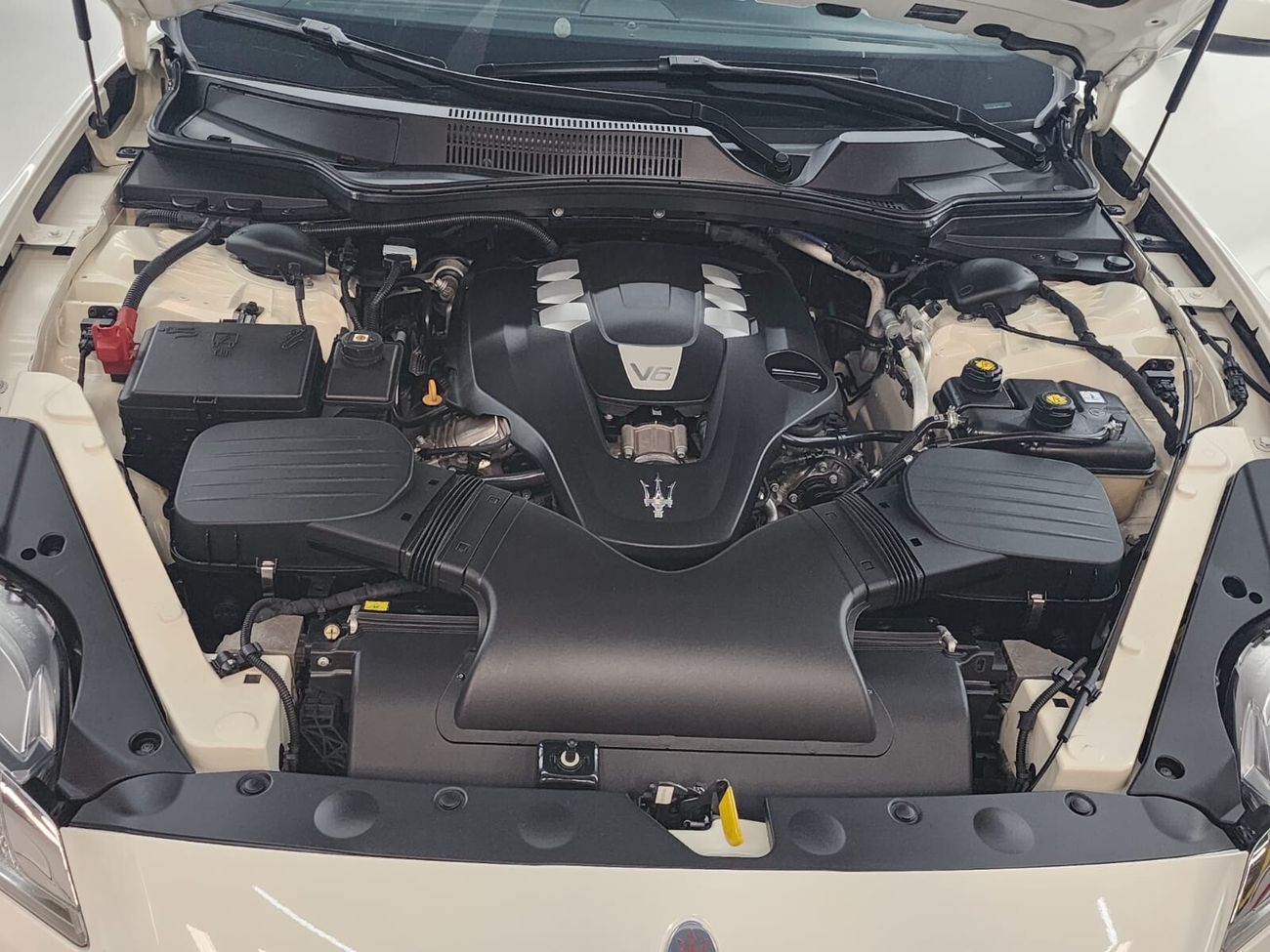 مازيراتي كواتروبورتي v6