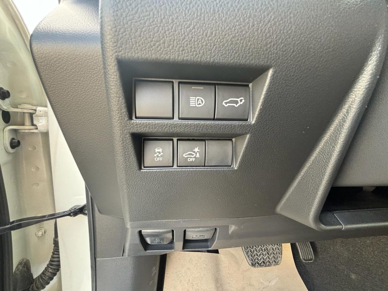 Toyota Land Cruiser ZX 7-Seater EURO SPEC 3.5L V6 Petrol