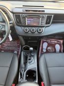 Toyota RAV4 4WD leather seats