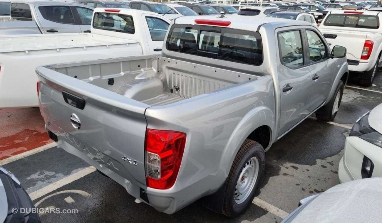 نيسان نافارا Double Cab 2.5L Diesel Manual 4x4