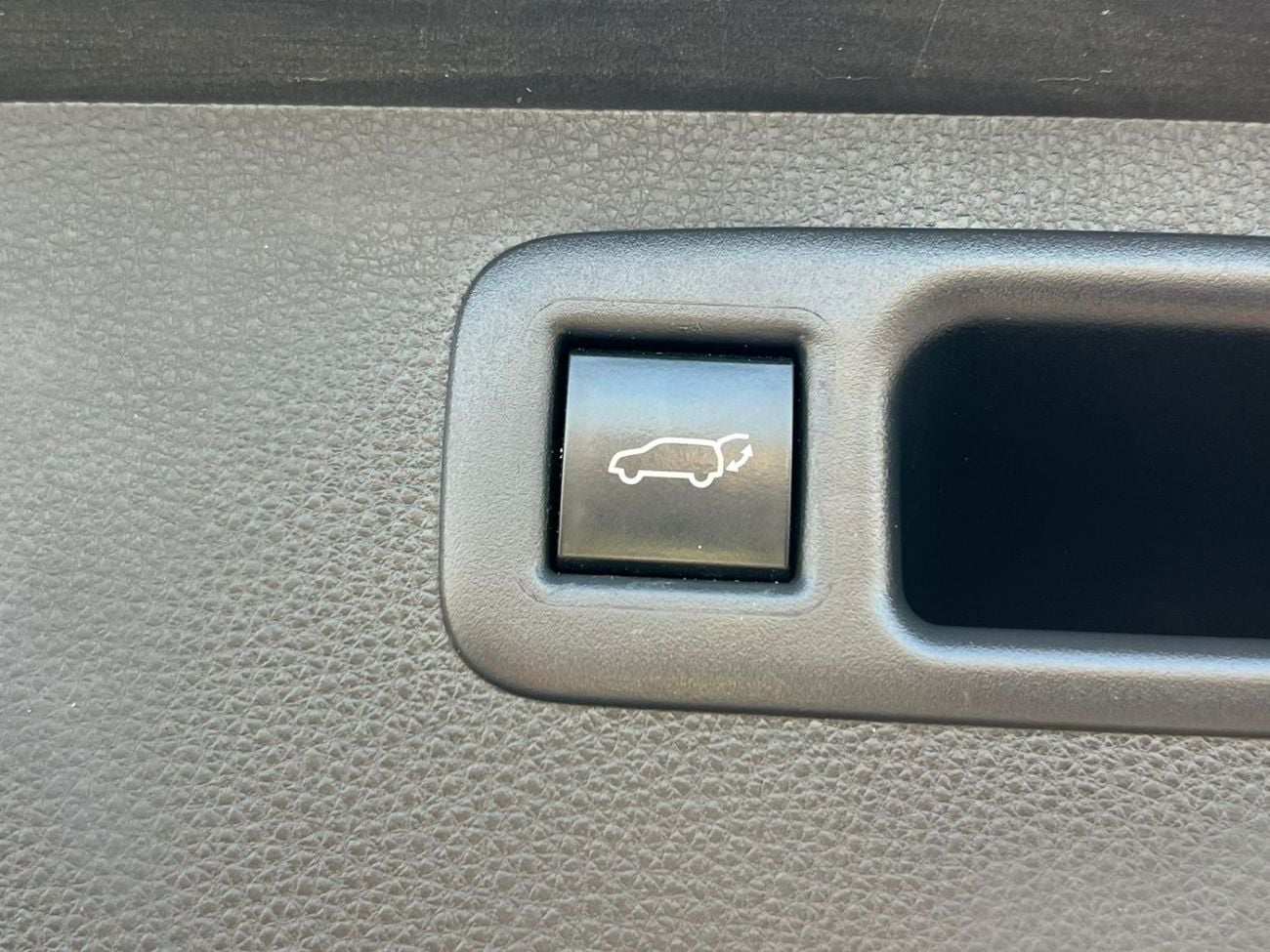 Toyota Highlander 2022 Toyota Highlander Hybrid GLE Full Option Gcc -2.5L V4 - Rear Camera & Sensor - Leather Seat - S