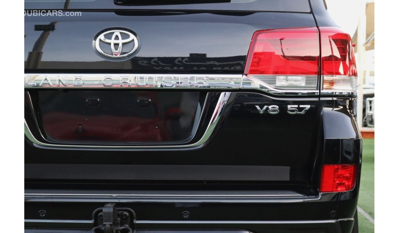 Toyota Land Cruiser VXR