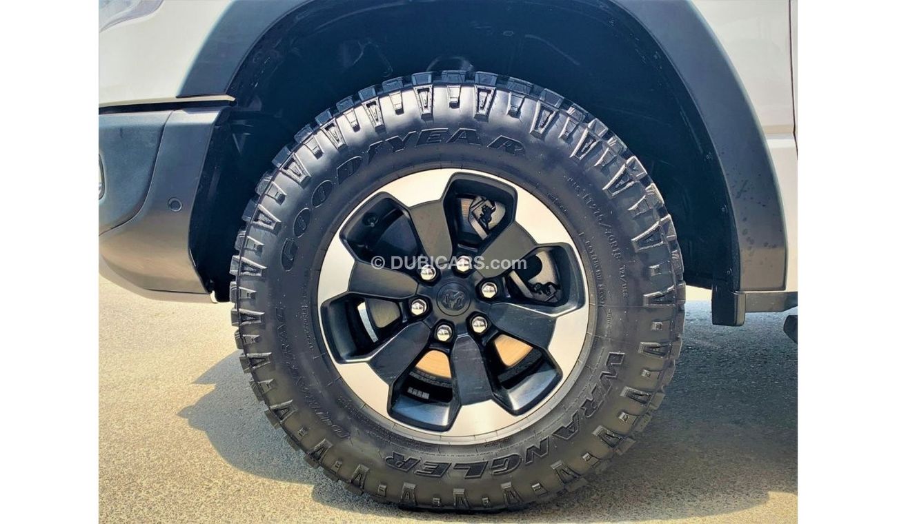 RAM 1500 Dodge RAM 1500 REBEL 5.7L Hemi V8