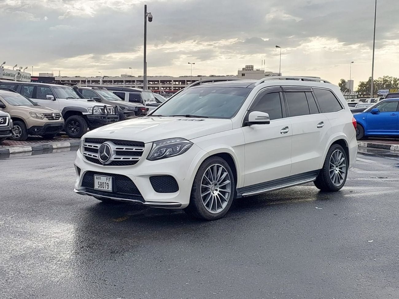 مرسيدس بنز GLS 550 MERCEDES-BENZ GLS 550 SUV LHD 2016 MODEL 4.7 PETROL AUTOMATIC (PM18220)