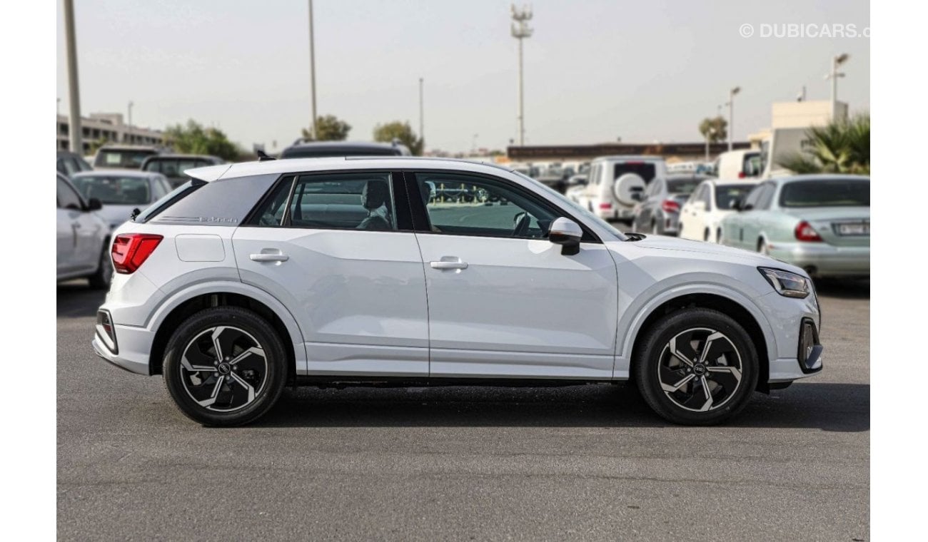 Audi Q2 2022 Audi Q2L e-tron Electric A/T | Colors: White, Blue, Red