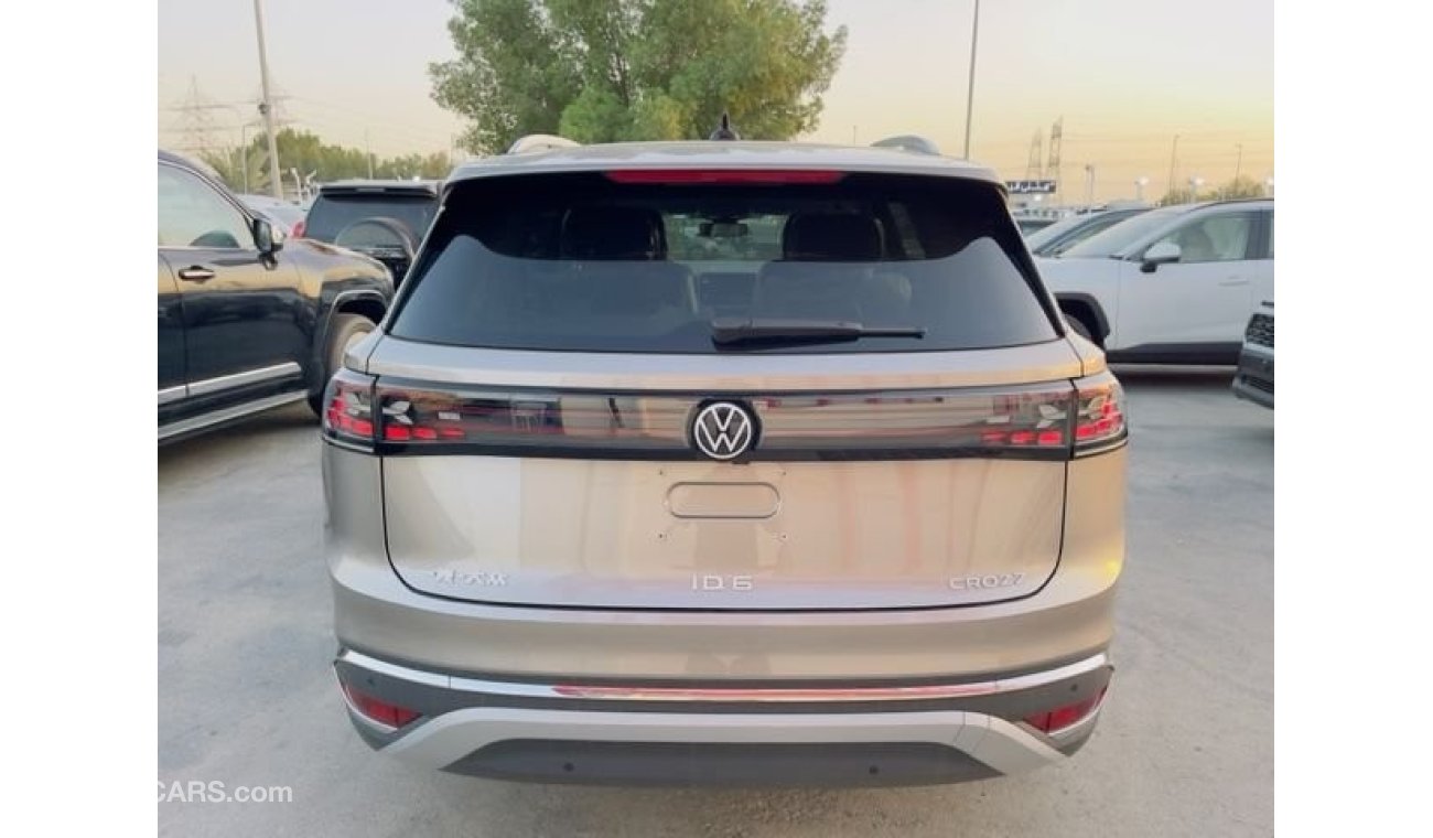 فولكس واجن ID.6 Volxwagen ID6 Crozz Pro (360 camera + Panoramic roof + VIP Seat) Automatic 2022 model