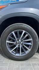 Toyota Highlander 2019 Toyota Highlander XLE 4x4 AWD Full option Sunroof Push Start 7 Leather Seats