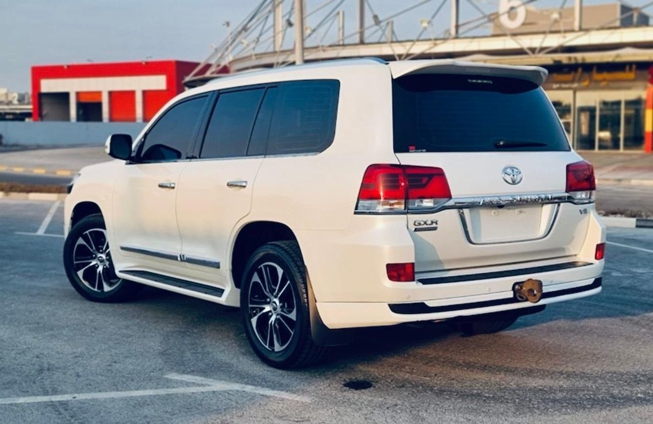 Used Toyota Land Cruiser Toyota landcuriser GXR V8 full option fuel