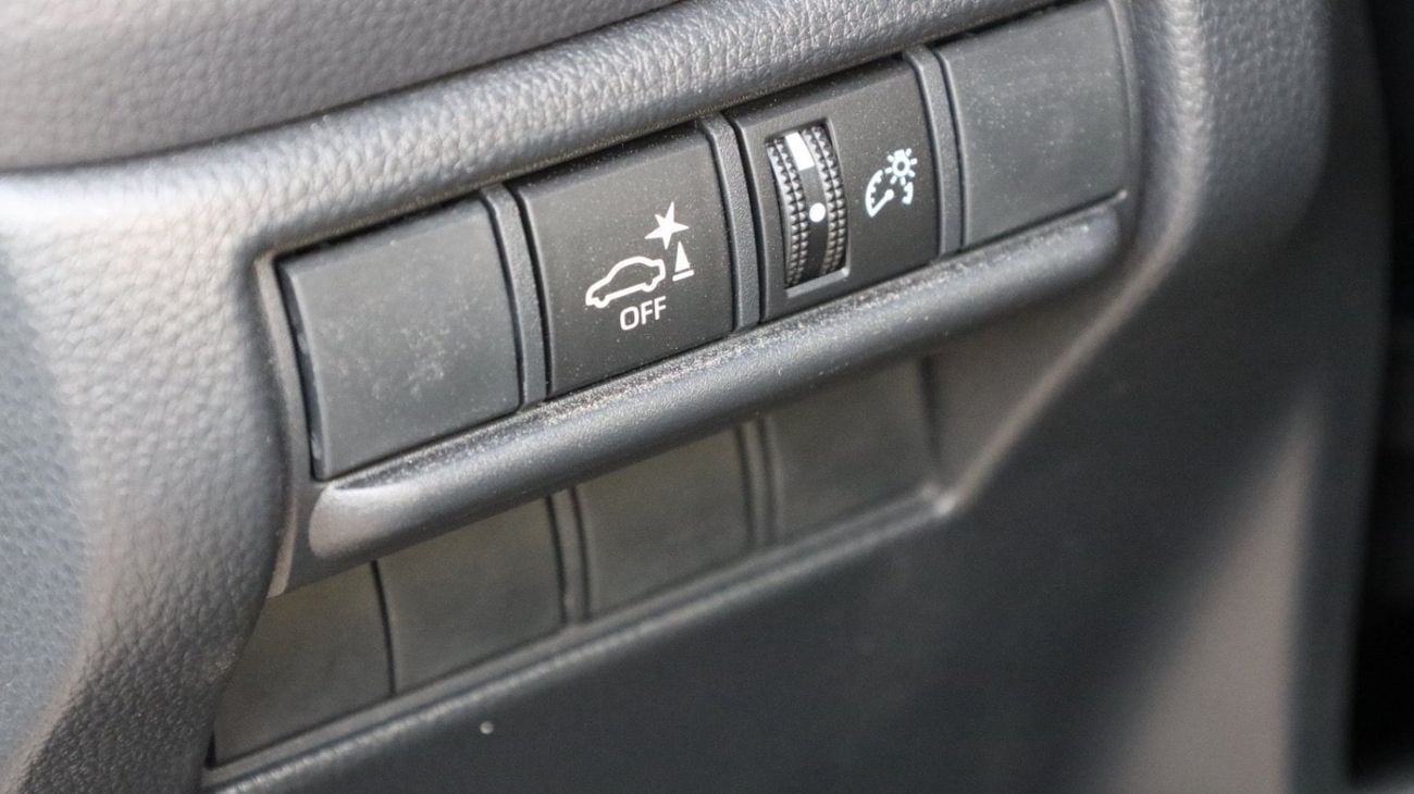 تويوتا برادو 2.4 URBAN baisc option Oman GCC spec Ready