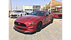 Ford Mustang V8 / FULL OPTION / EXCELLENT CONDITION