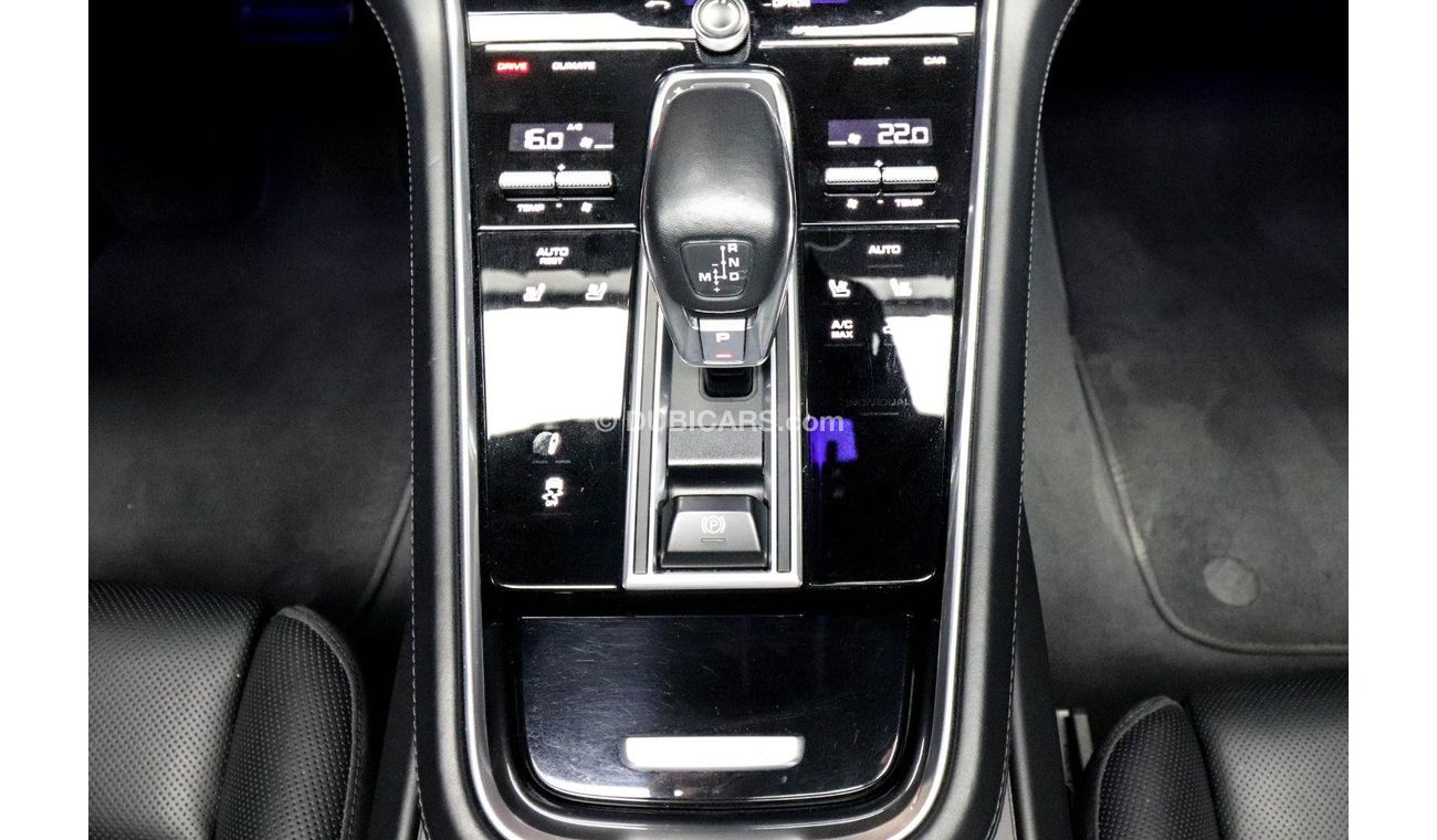 Porsche Panamera 971