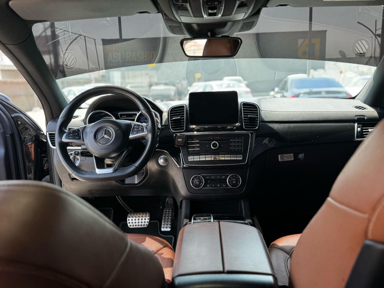 مرسيدس بنز GLE 43 AMG Std 3.0L