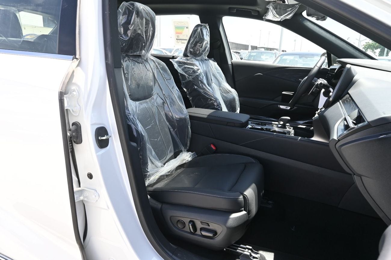 لكزس RX 350h Lexus RX350h Platinum 2.5L Hybrid, AWD Model 2025