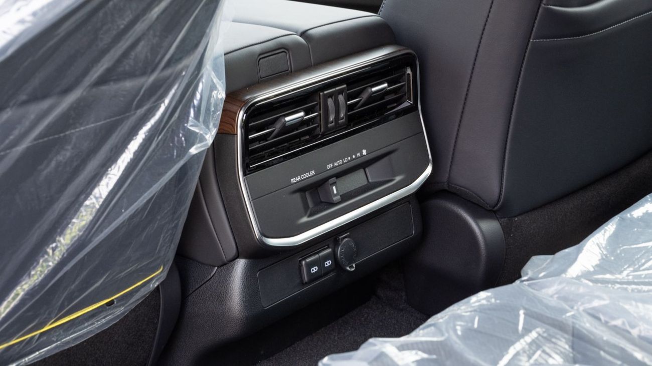 تويوتا لاند كروزر TOYOTA LANDCRUISER 3.3 GXR MID A -2025YM