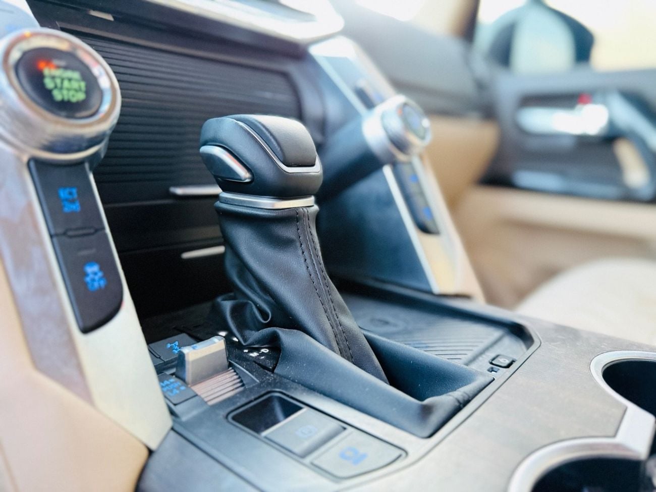 Toyota Land Cruiser GXR+ 4.0L