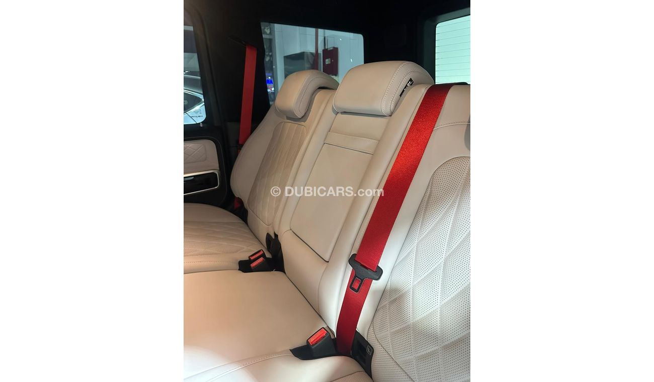 Mercedes-Benz G 63 AMG Ocean blue