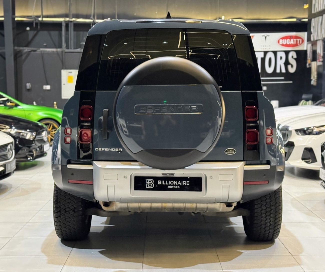 Land Rover Defender 110 S P300 2.0L LAND ROVER DEFENDER 110 S | GCC | 2020 | 1Owner | clean car