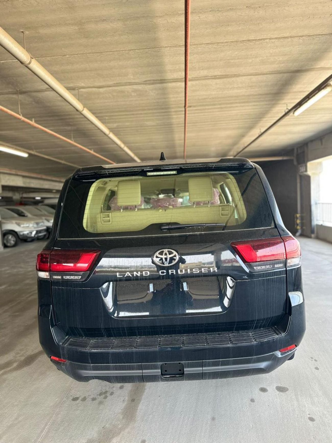 تويوتا لاند كروزر TOYOTA LAND CRUISER GXR 4.0 basic sunroof 2026