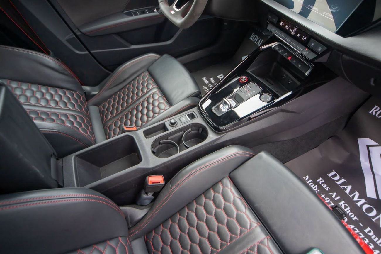 Audi RS3 TFSI quattro 2.5L Sportback  | Audi Warranty+Service