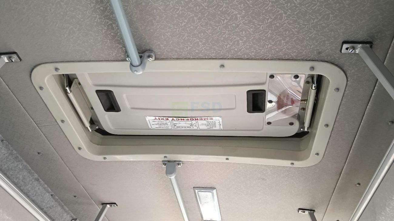 إيسوزو S7 حافلة Isuzu SML S7 Bus 47 Seater A/C MY-2025