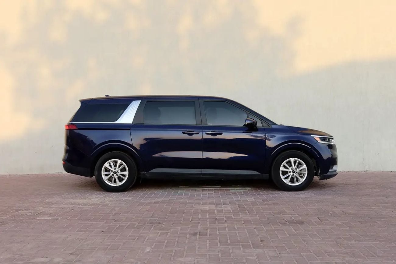 Kia Carnival EX - American Specs - Low Mileage MPV