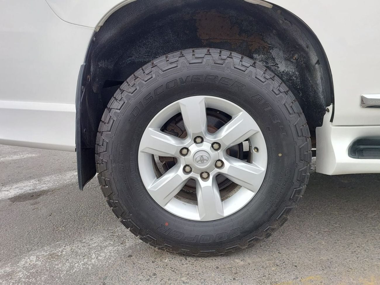 تويوتا لاند كروزر TOYOTA LAND CRUISER PRADO SUV RHD 2016 MODEL 2.8 L DIESEL AUTOMATIC(PM18328)